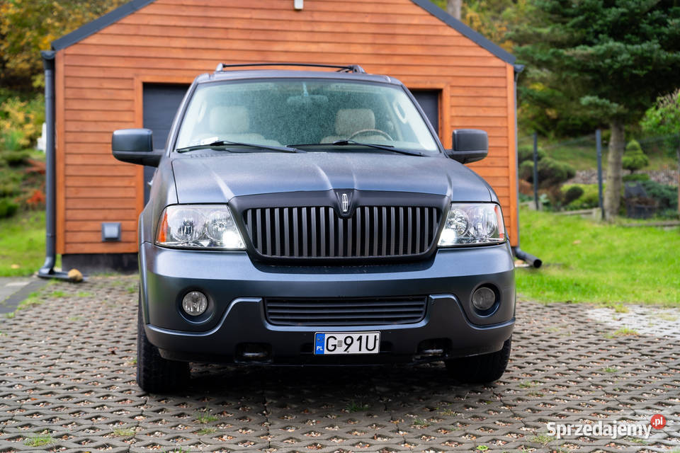 Lincoln Navigator 54 l V8 gaz LPG InTech szary Pruszcz Gdański