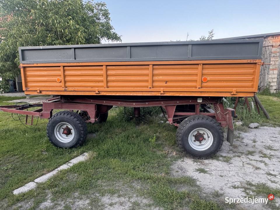 Przyczepa rolnicza nieuszkodzony Karsy