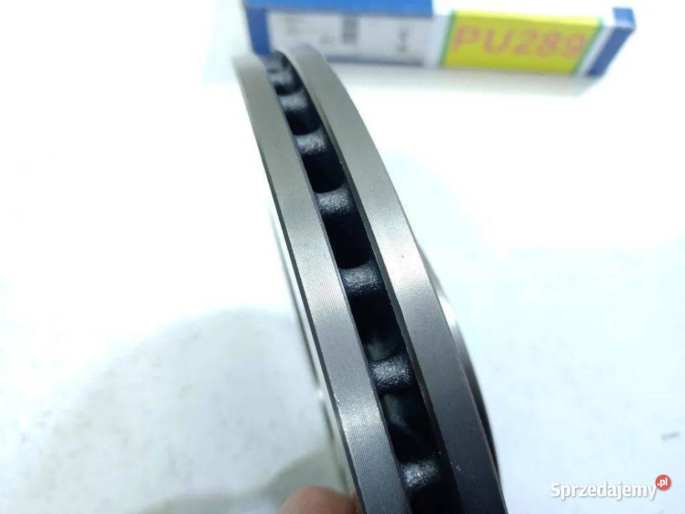 Toyota Avensis T25 0308 TARCZA HAMULCOWA PRZÓD osobowe świętokrzyskie Skarżysko-Kamienna