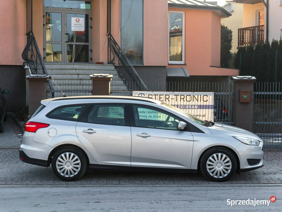 Ford Focus 15Diesel120 118 LIFT Mk3 20102018 wielofunkcyjna kierownica Focus Nowy Sącz