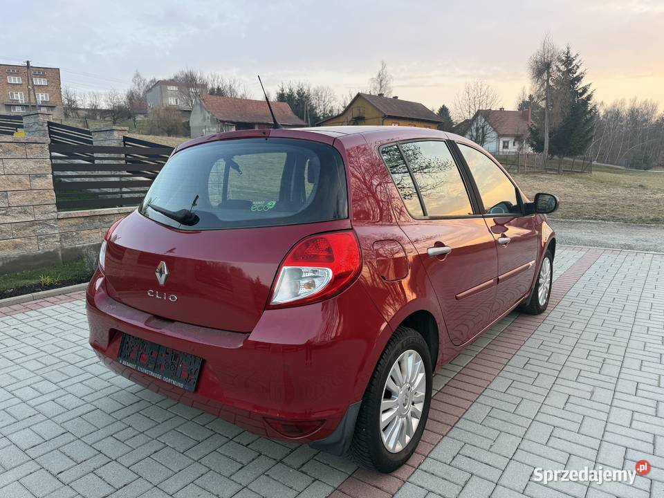 REANULT CLIO 12 75 BENZYNA STAN Samochody osobowe Łękawica