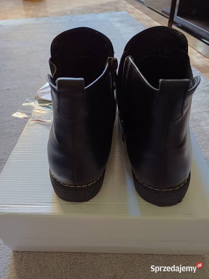 Piękne skórzane botki damskie z podeszwą Kraków sprzedam
