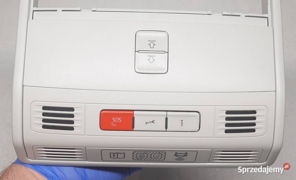 LAMPKA PODSUFITKI WNETRZA SKODA KAROQ 3V9867591 Mielęcin sprzedam