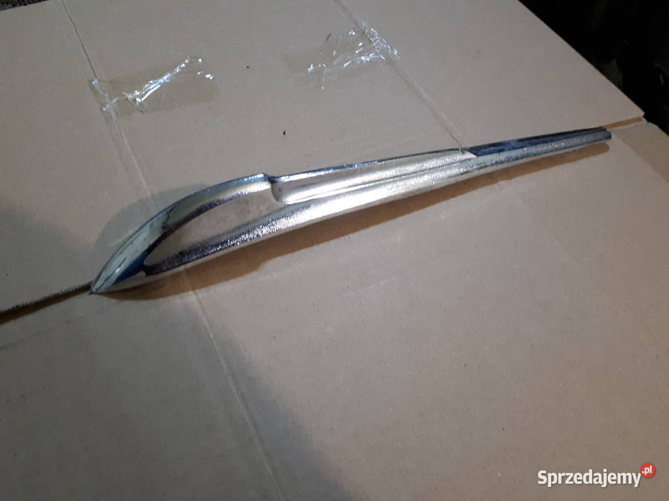 Ozdobne listwy zakończenia maski błotników Listwy i nakładki Gliwice