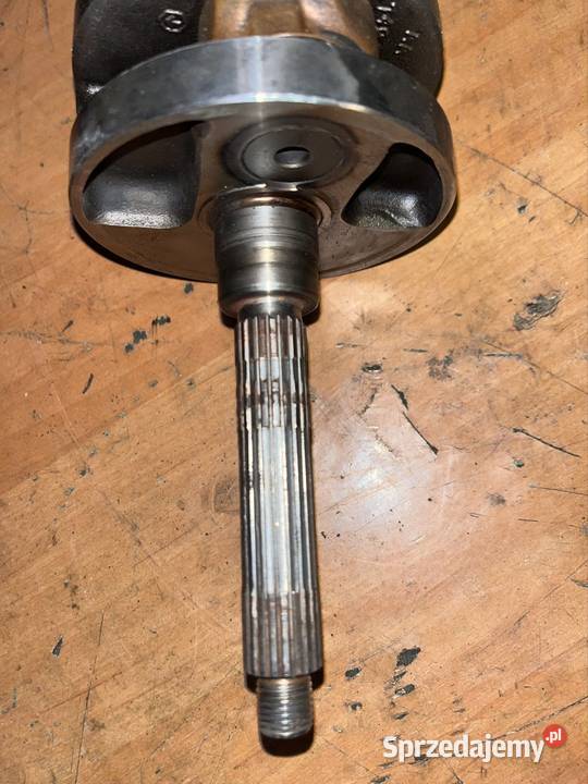 Wał Piaggio 125180 2t