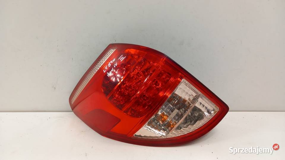 TOYOTA RAV 4 III LAMPA TYŁ LEWA osobowe Zbierkowo