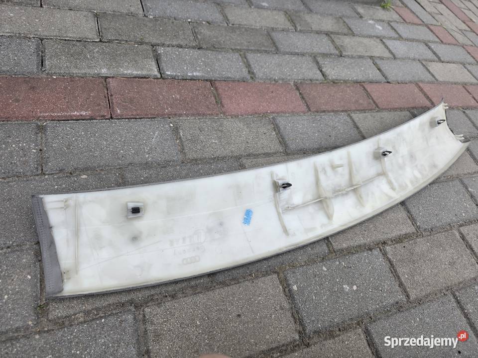 Listwa podsufitki A4B6 sedan 8E5867839 Iława sprzedam