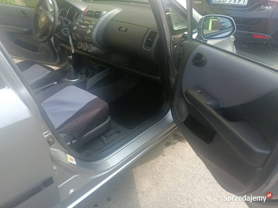 Honda Jazz 12 benzyna 2008 klima 2kpl alusy srebrny podkarpackie Krosno