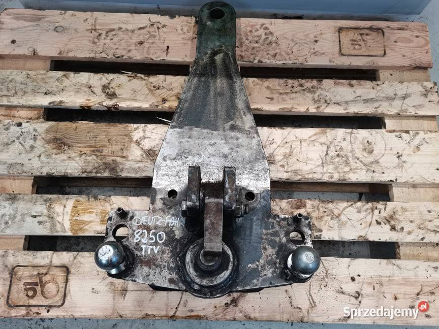 Deutzfahr 8250 Agrotron Zaczep polowy Piton Fix Wilkowo