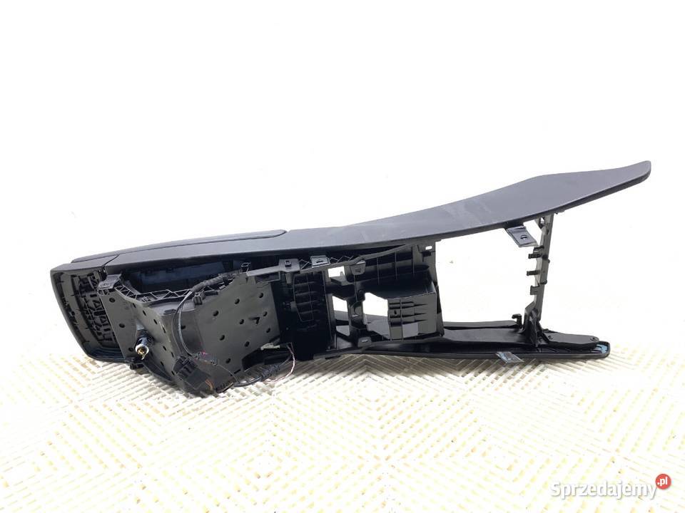 PODŁOKIETNIK BMW F07 Hatchback 0917 9178799 osobowe