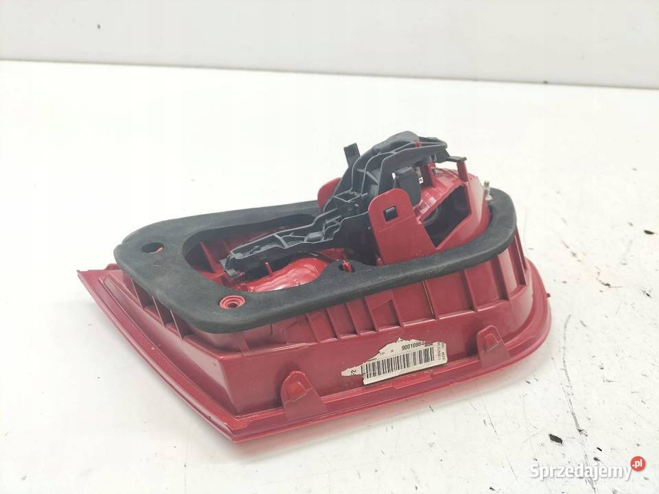 LAMPA TYŁ W KLAPĘ PRAWA LIFT LED FR Seat Leon II