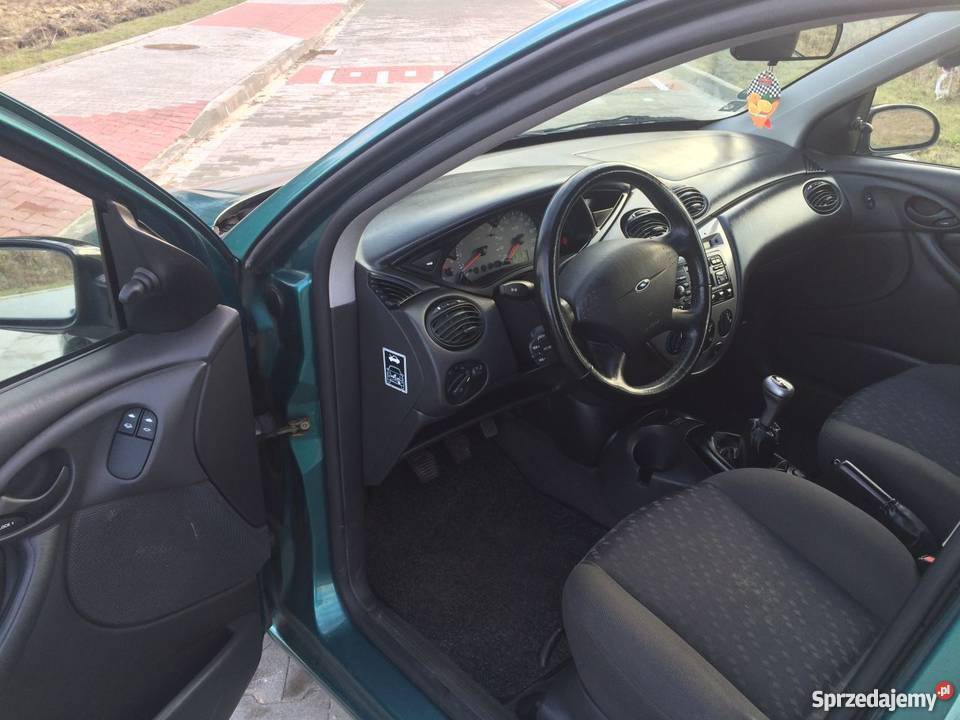 Nieuszkodzony Ford Focus zielony 160000km Piaseczno