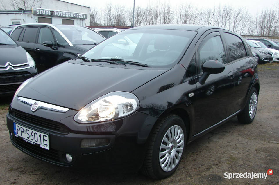 Fiat Punto Evo nowy mały przebieg centralny zamek Piła
