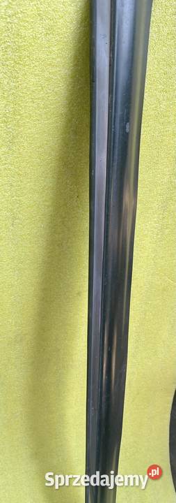 MercedesBenz W123 Listwa drzwi prawy przód Łagiewniki sprzedam