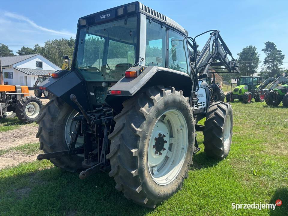 Valtra 6300 podlaskie Laski sprzedam