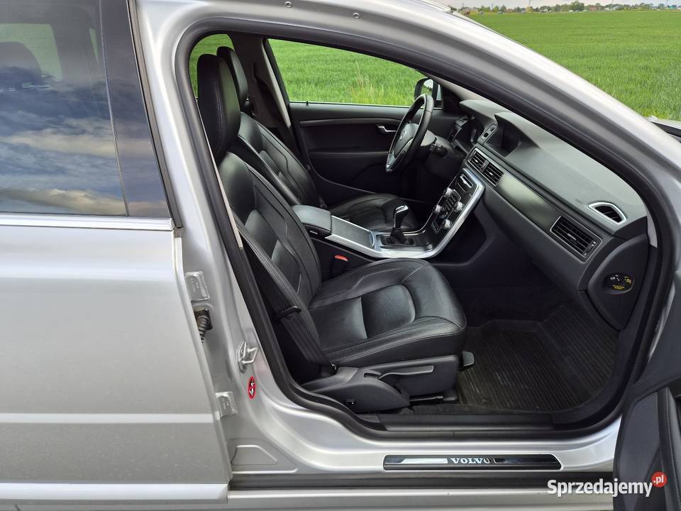 Volvo V70 20 D4 181 1 właściciel bezwypadkowy światła do jazdy dziennej V70 dolnośląskie