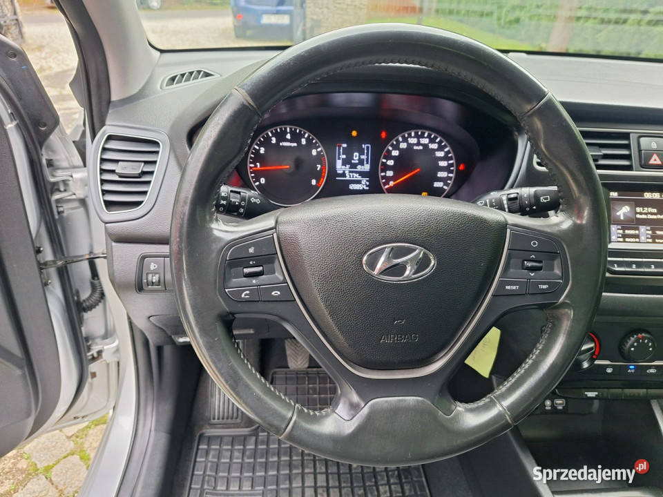 Hyundai i20 12 LEVEL 2 II 20142020