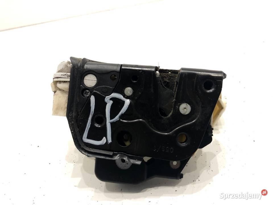 ZAMEK DRZWI LEWY PRZÓD AUDI A4 B7 Kombi