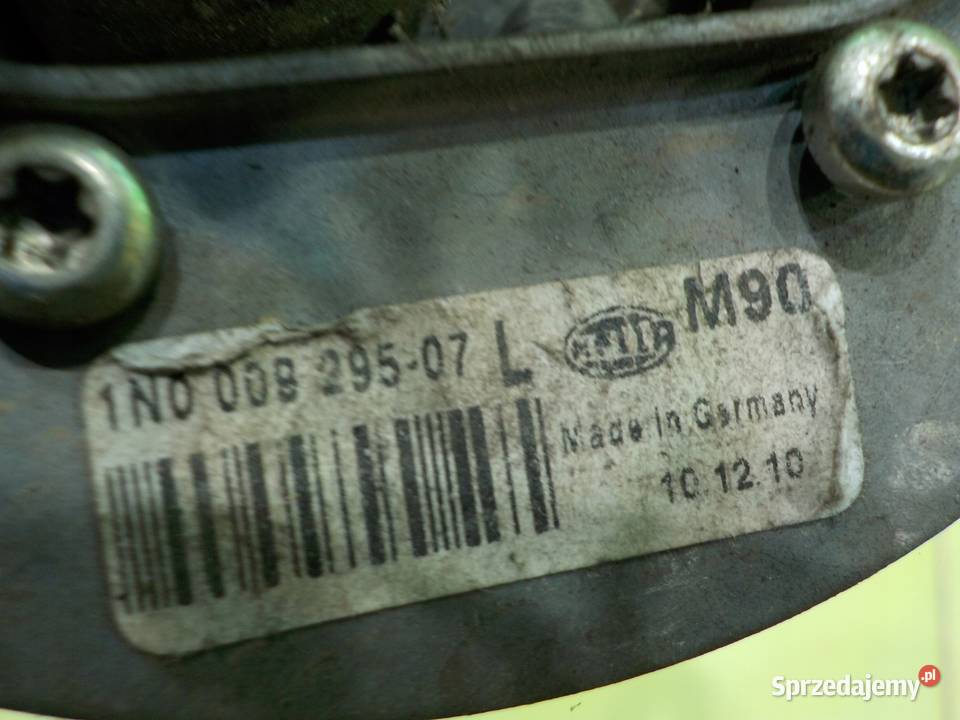 MERCEDES C W204 18 B AUT 11r SEDAN 4D halogen Suków