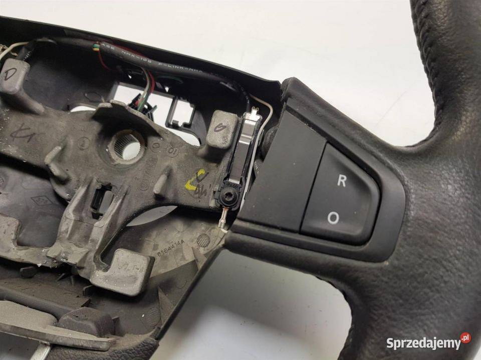 KIEROWNICA RENAULT LATITUDE osobowe Lipno