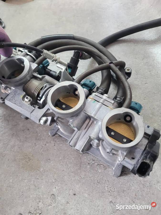 HONDA CBF 1000 SC58 0609 OEM PRZEPUSTNICE Nowy Tomyśl sprzedam