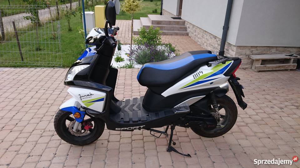 Sprzedam skuter Junak 804 2T
