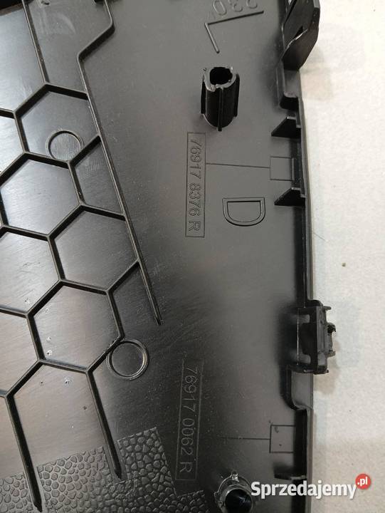 OSŁONA PROGU LEWA PRAWA KOMPLET Renault Captur sprzedam