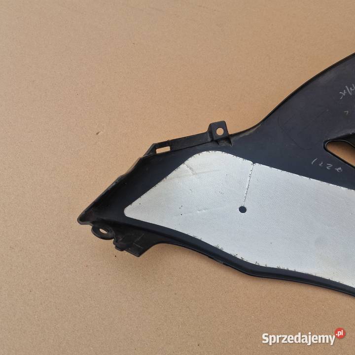 SUZUKI GSXR GSXR 600 750 L1 L7 11 PŁUG OSŁONA