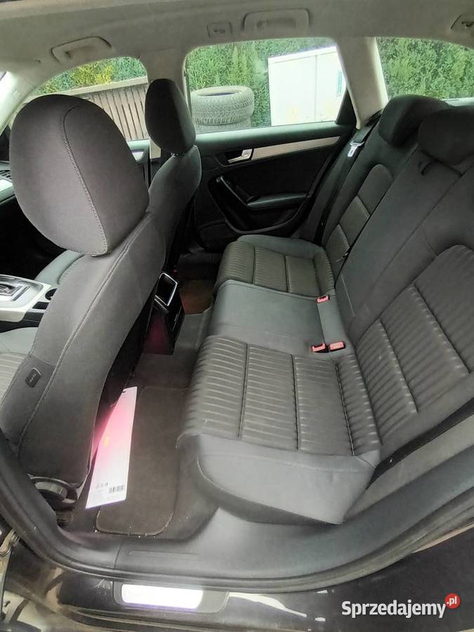 Audi a4 b8 gniazdo AUX A4 Samochody osobowe Łobez