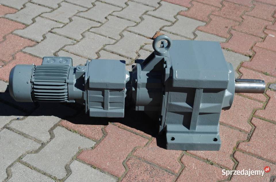 Motoreduktor 025kw31obrmin BAUER Kargowa sprzedam