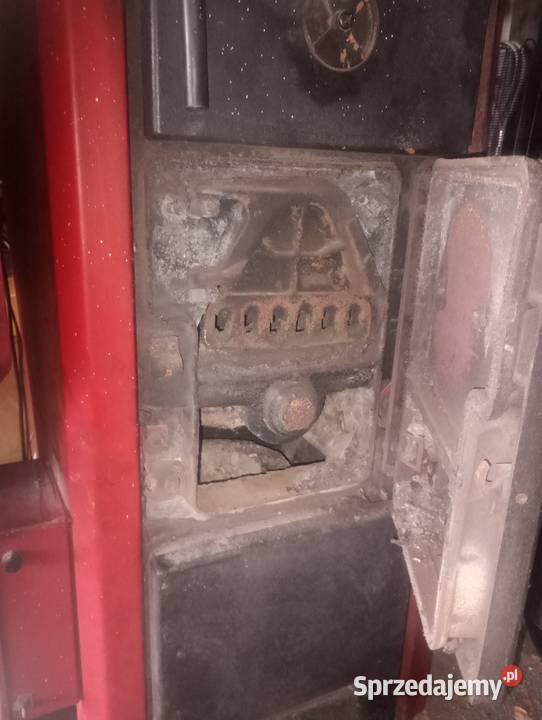 Piec żeliwny na ekogroszek wiadrus 24kw Koziegłowy