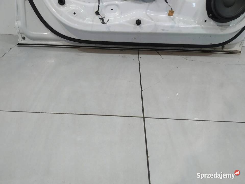 DRZWI LEWE PRZÓD LS9R Skoda Superb III 20152024