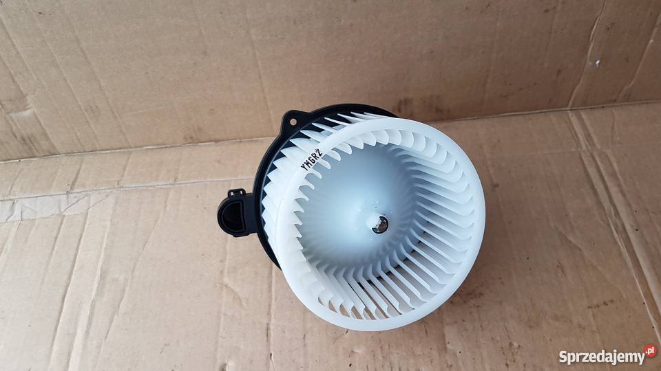 Hyundai i30 III dmuchawa wentylator ogrzewankia Legnica sprzedam