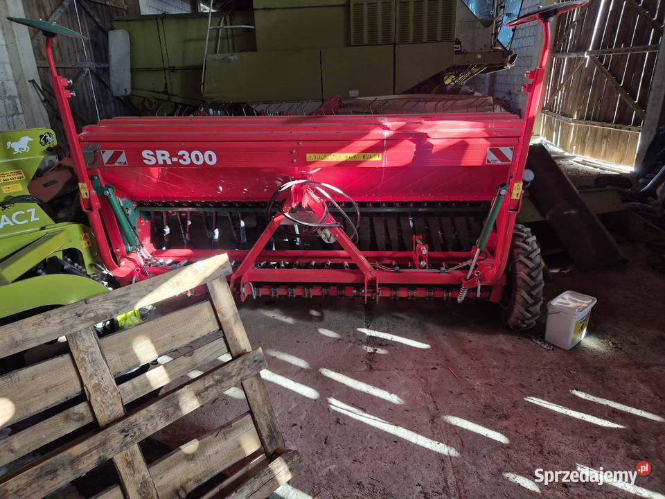 Siewnik zbożowy AgroMasz Rolnictwo Kołczyn