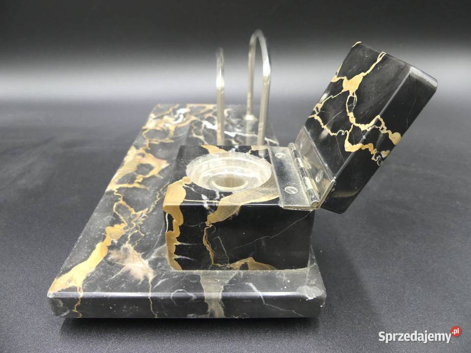 Mały zgrabny przybornik kałamarz garnitur na