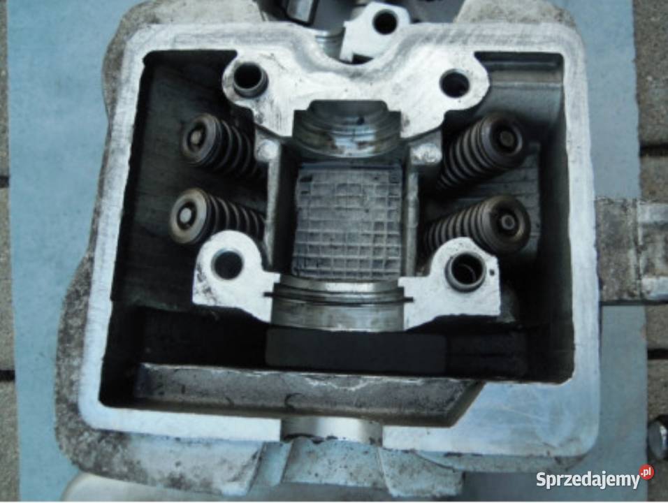 Hyosung GA 125 głowica zawory wałek komplet 4 Jelenia Góra sprzedam