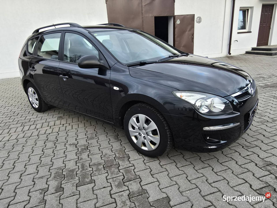 Hyundai i30 14benz nieuszkodzony Kutno sprzedam
