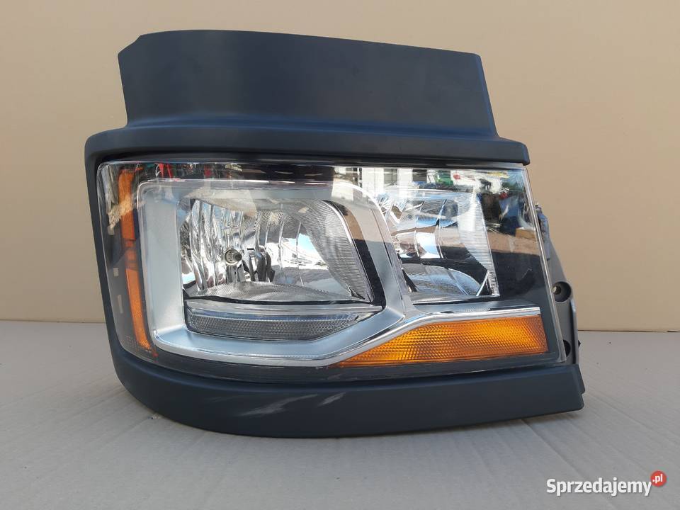 SCANIA R S REFLEKTOR PRAWY H7 WSPORNIK OKULAR