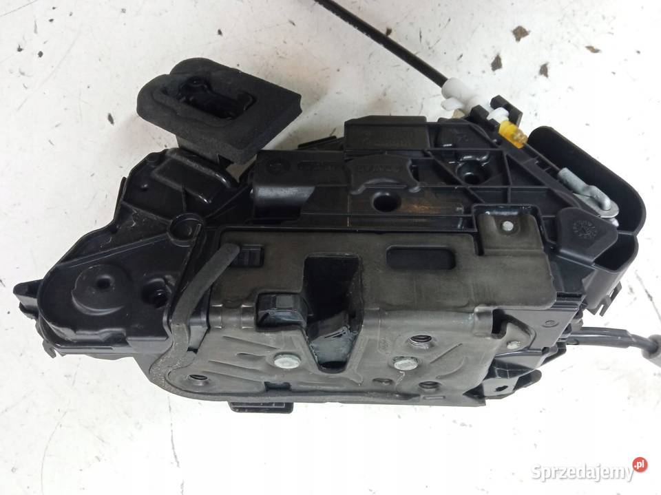 ZAMEK DRZWI LEWY PRZÓD KLAMKA LQ5X 5TB837015A