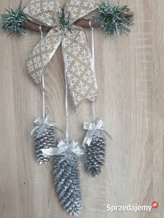 Zawieszki świąteczne z naturalnymi szyszkami Katowice