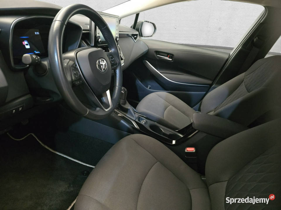 Toyota Corolla Seria E16 2012 4/5