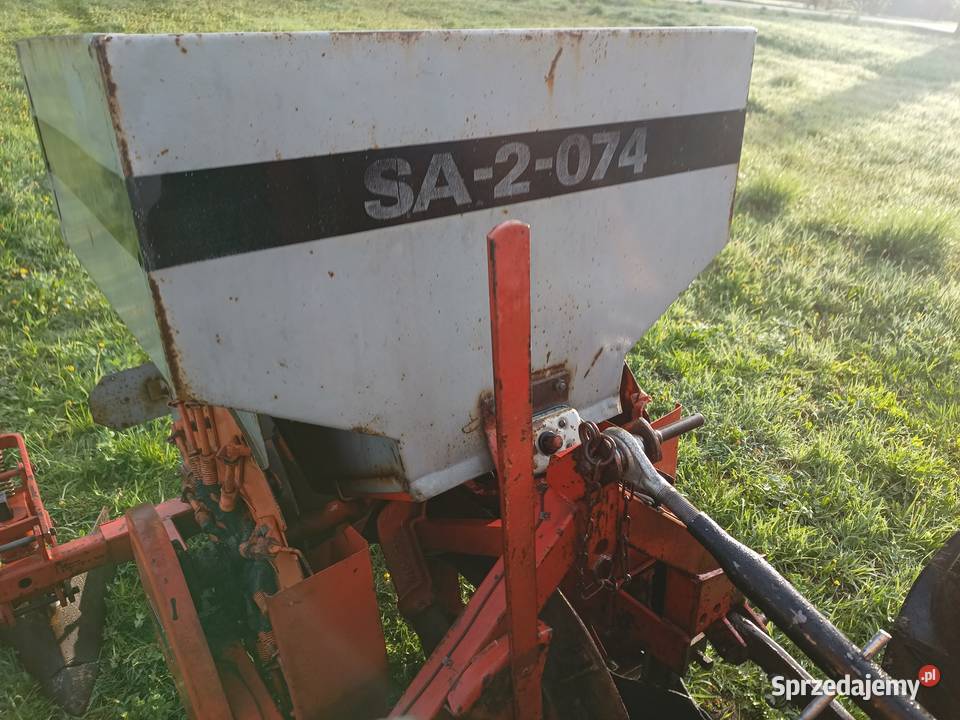 Sadzarka do ziemniaków dwurzędowa nieuszkodzony Łubnice