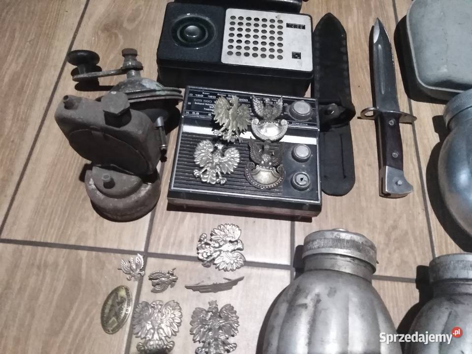 Bagnety orzełki manierki stary telefon Pozostałe Goworowo