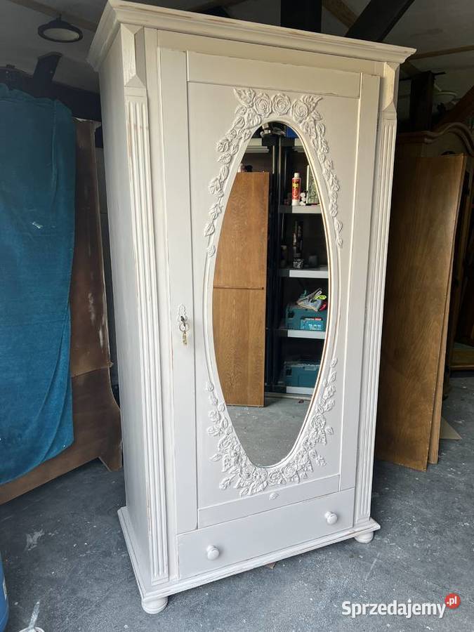Szafa drewniana z owalnym lustrem Dom i Ogród sprzedam
