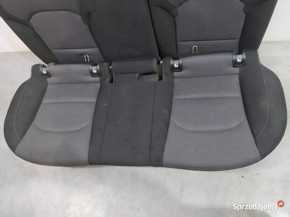 FOTELE KANAPA BOCZKI KOMBI KPL Hyundai i30 III