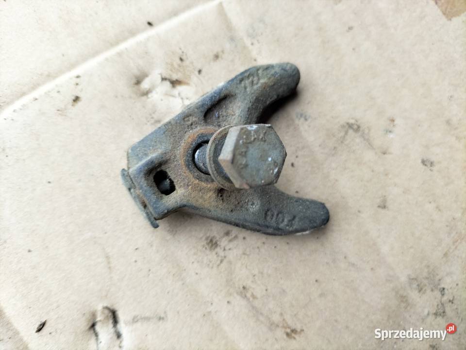 AUDI 80B3 B3 VW 18 UCHWYT ZABEZPIECZENIE APARATU lubelskie Kamień-Kolonia
