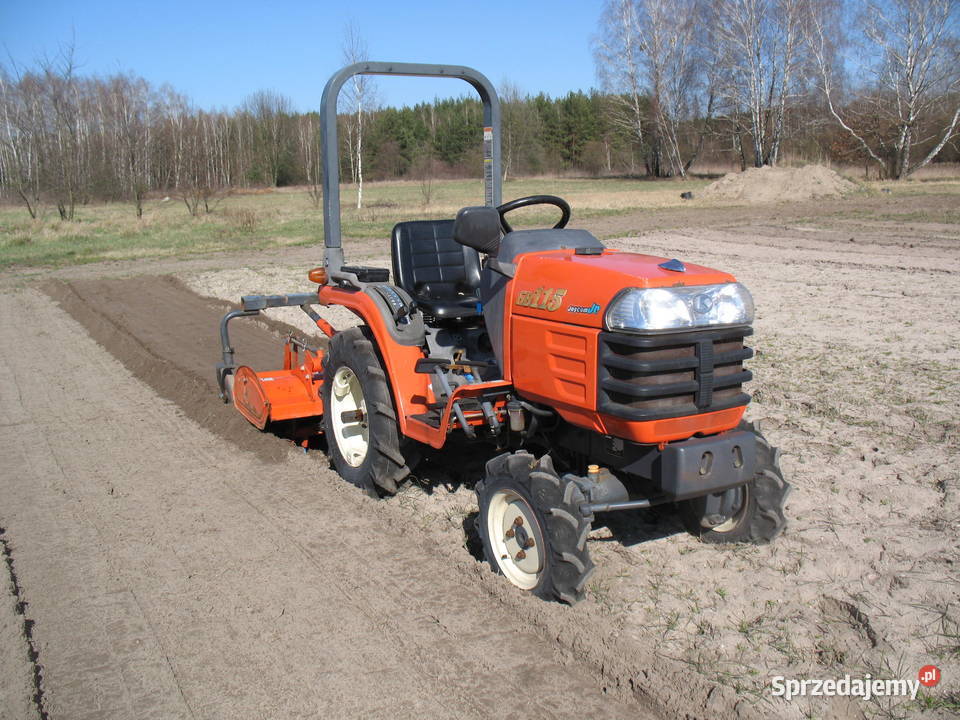 Kubota GB seria 4x4 do tunelu szkółki leśnej Mroków