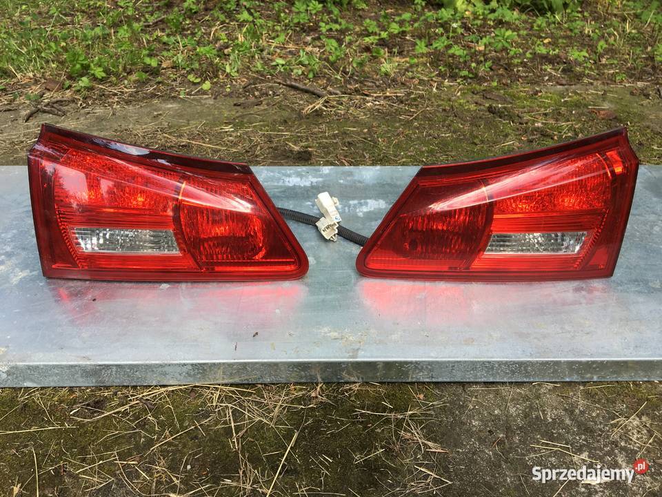 Lampa tył Lexus IS 220 250 lewa prawa Oświetlenie Warszawa