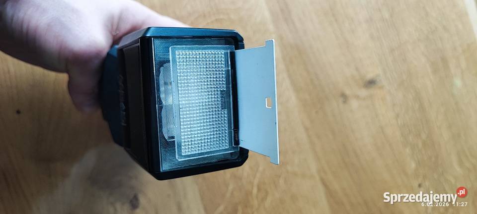 Lampa błyskowa Metz AF501