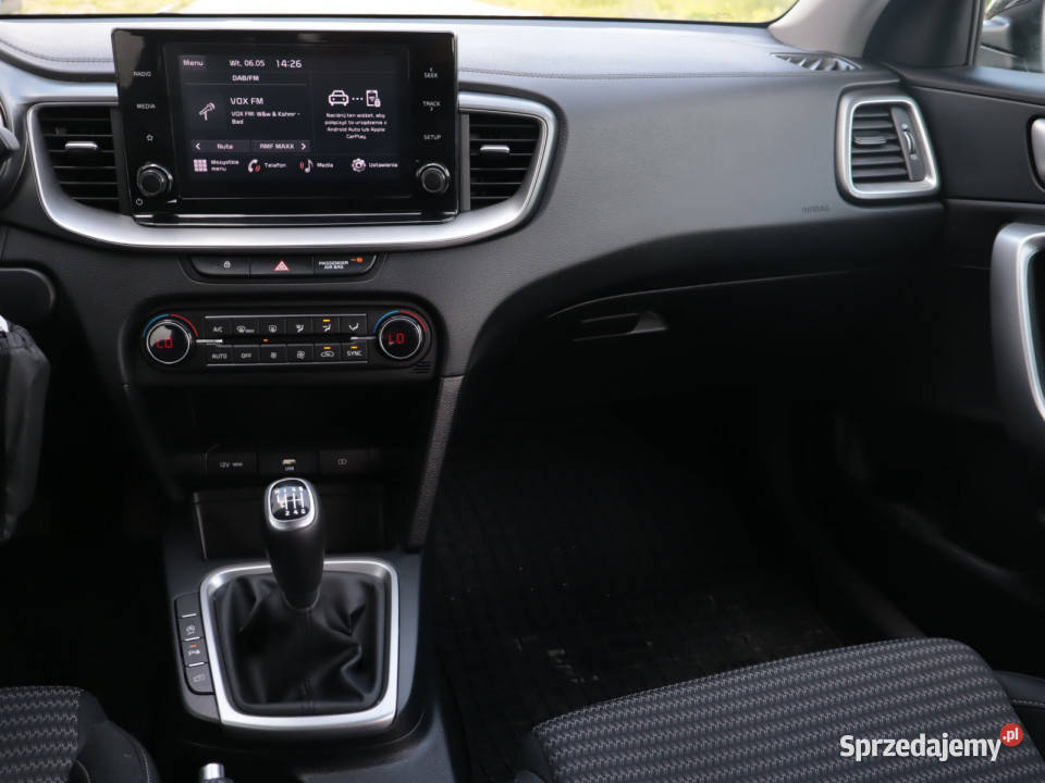 Kia Ceed 10 TGDI poduszka powietrzna Cee'd